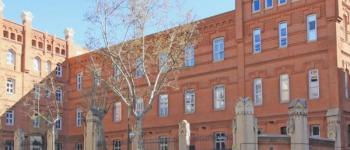 Fachada de la Universidad Pontificia Comillas ICADE en Madrid