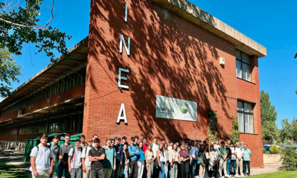 Estudiantes de INEA Comillas