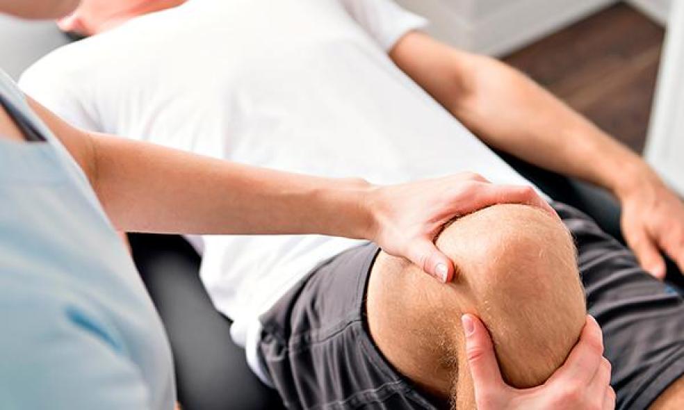 El Grado en Fisioterapia tiene como objetivo la formación de profesionales fisioterapeutas, que puedan identificar y tratar problemas de salud a los que se puede dar respuesta desde la fisioterapia.