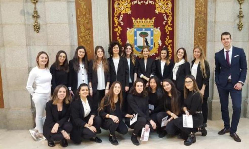 Escuela Internacional de Protocolo y Eventos