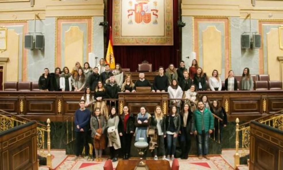 Escuela Internacional de Protocolo y Eventos