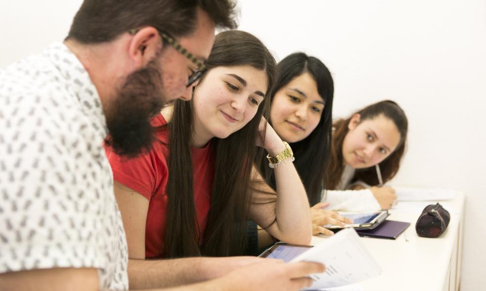 Estudiantes de la Facultad de Ciencias de la Documentación de la UCM
