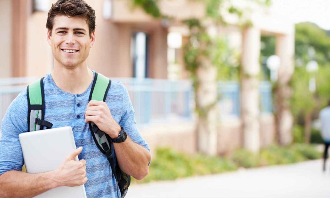 Estudiante que trabaja
