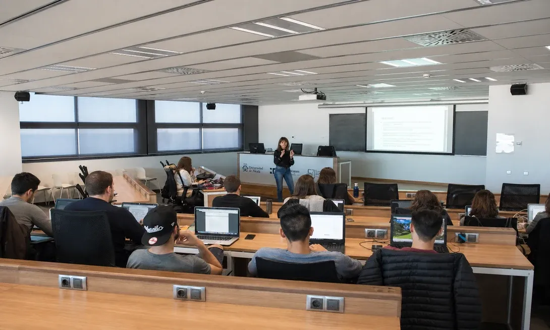 ¿Cómo se están adaptando las universidades a los cambios del mundo laboral?