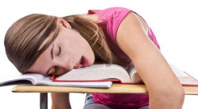 Dormir en clase de inglés