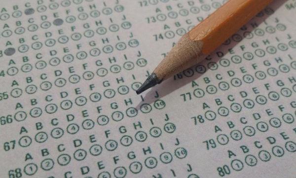 Covid-19: Estudiantes piden menos exámenes y más evaluación continua